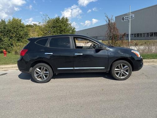 2011 Nissan Rogue Krom