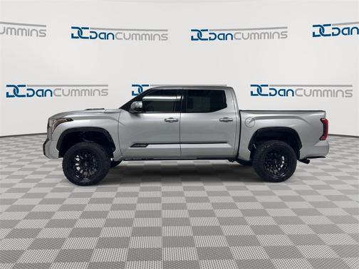 2023 Toyota Tundra Hybrid Platinum