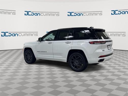 2025 Jeep Grand Cherokee Summit