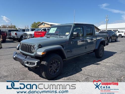 2025 Jeep Gladiator Sport
