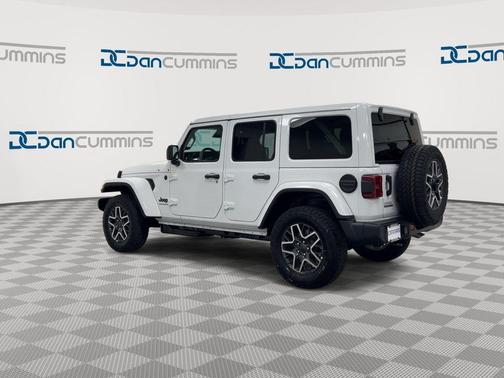Bright White Clearcoat 2026 Jeep Wrangler Sahara