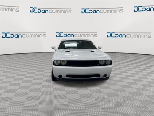 2013 Dodge Challenger SXT