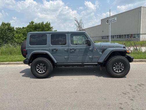 2024 Jeep Wrangler Rubicon 392