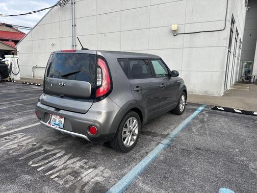 2018 Kia Soul +