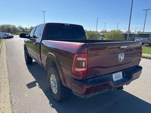 Delmonico Red Pearlcoat 2022 RAM 2500 Laramie