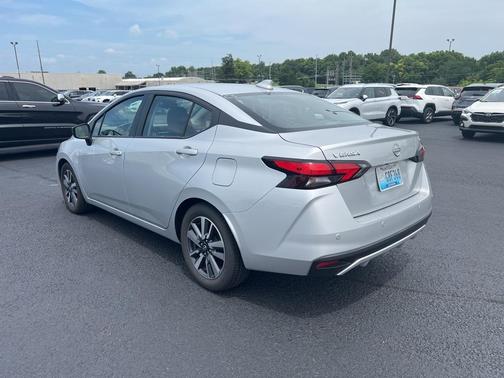 2023 Nissan Versa 1.6 SV