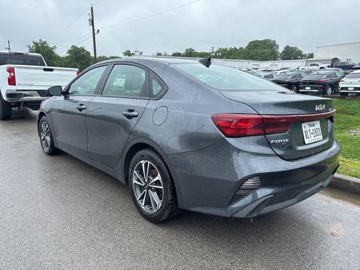 Gravity Gray 2024 Kia Forte LXS