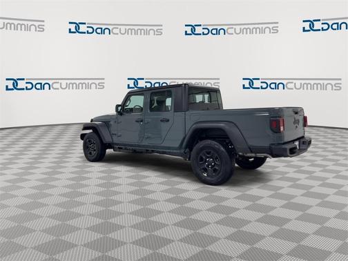 2026 Jeep Gladiator Sport