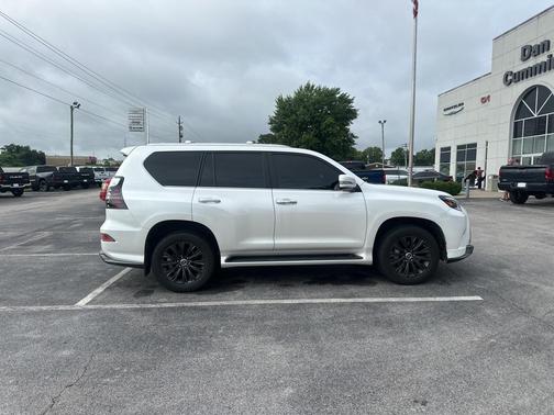 2023 Lexus GX 460 Base