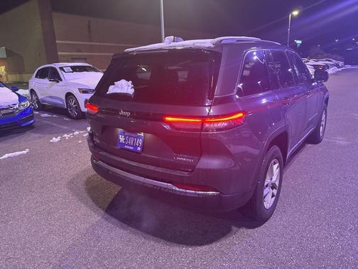 2024 Jeep Grand Cherokee Laredo