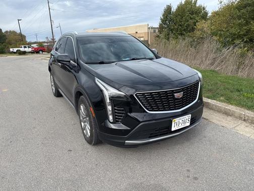2020 Cadillac XT4 Premium Luxury