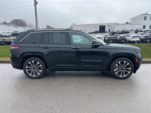 2023 Jeep Grand Cherokee Overland
