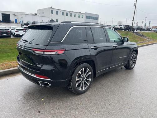 2023 Jeep Grand Cherokee Overland