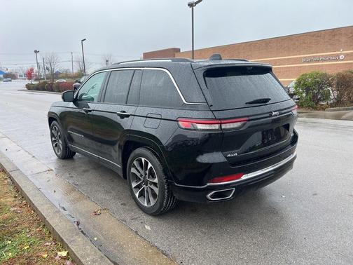 2023 Jeep Grand Cherokee Overland