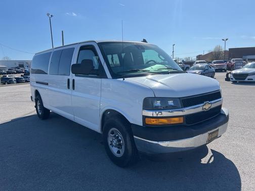 2019 Chevrolet Express 3500 LT