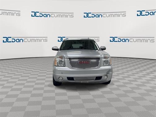 2013 GMC Yukon XL 1500 Denali