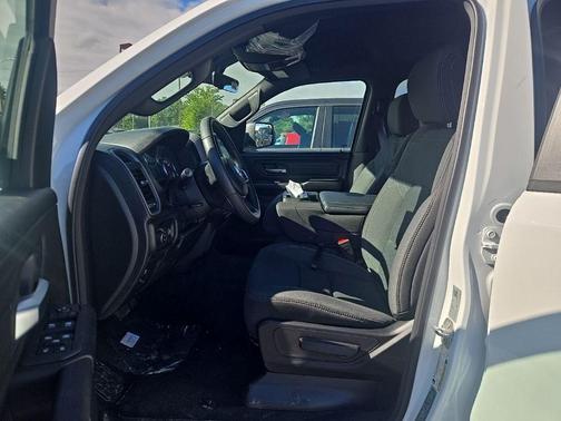 Bright White Clearcoat 2026 RAM 1500 Express