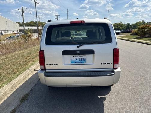 2010 Dodge Nitro SE