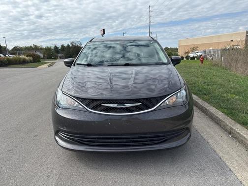 2017 Chrysler Pacifica Touring