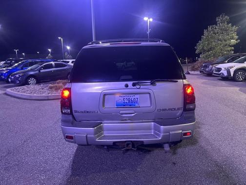 2004 Chevrolet Trailblazer LS