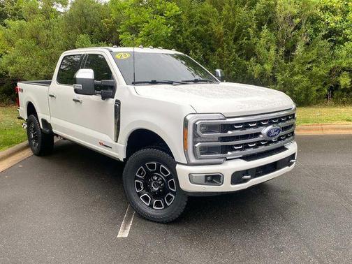 Star White 2023 Ford F-350 Platinum