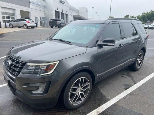 Magnetic Metallic 2016 Ford Explorer Sport