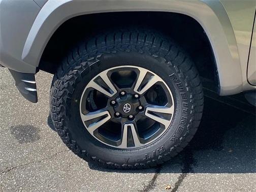 2018 Toyota Tacoma TRD Sport
