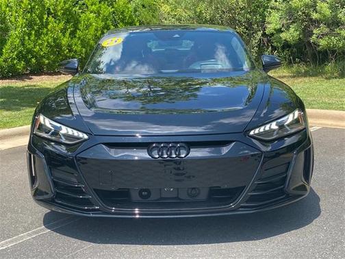 2023 Audi RS e-tron GT Base