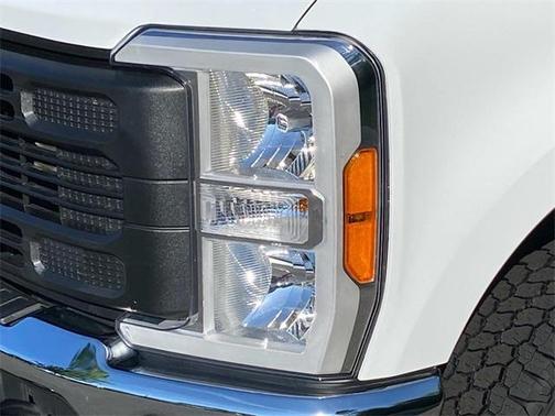 2023 Ford F-350 XL
