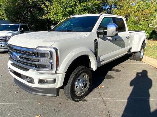 2024 Ford F-450 Platinum