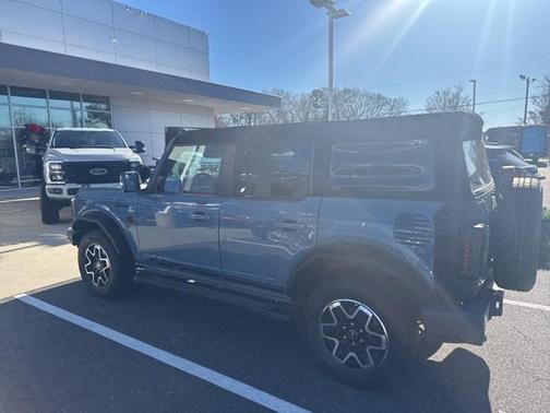 2021 Ford Bronco Outer Banks