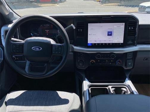 2025 Ford F-350 XLT