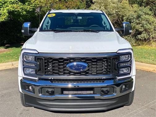 2026 Ford F-450 Lariat