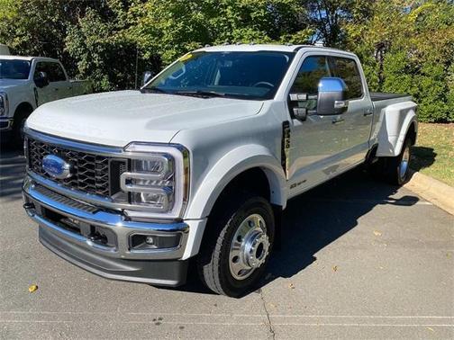 2026 Ford F-450 Lariat