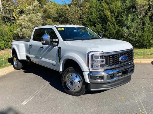 2026 Ford F-450 Lariat