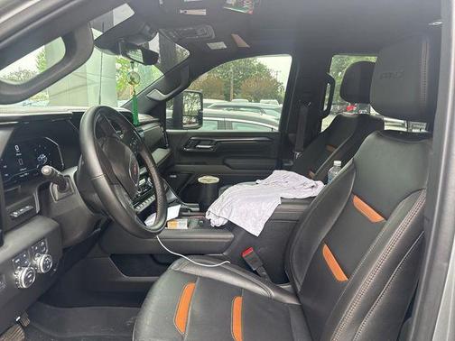 Sterling 2025 GMC Sierra 2500 AT4