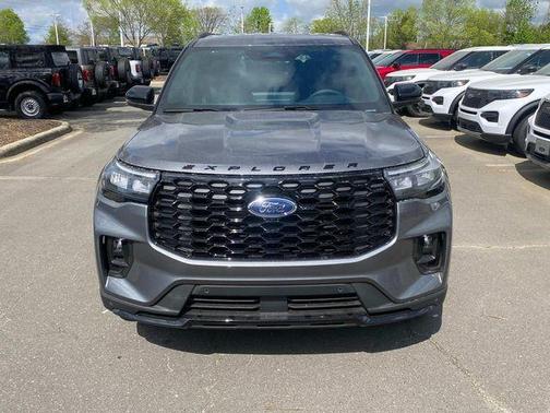 Gray Metallic 2026 Ford Explorer ST-Line