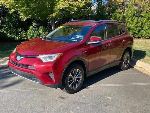2018 Toyota RAV4 Hybrid LE