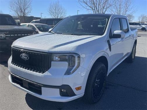 2026 Ford Maverick Lobo Standard