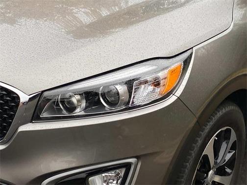 2017 Kia Sorento EX
