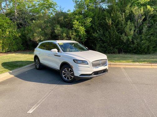 Pristine White 2022 Lincoln Nautilus Standard