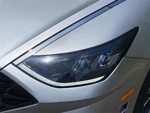 2020 Hyundai SONATA SEL Plus