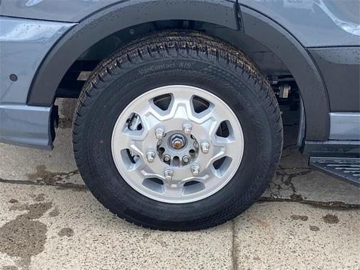 2025 Ford Transit-350 XLT