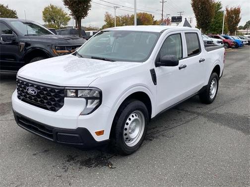 2025 Ford Maverick XL