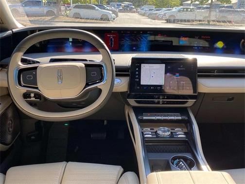 2025 Lincoln Nautilus Reserve