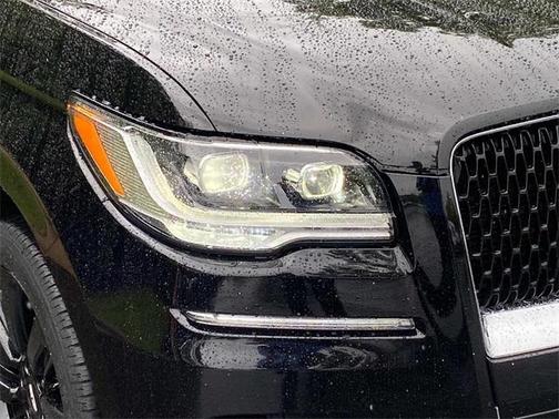 2023 Lincoln Navigator L Reserve