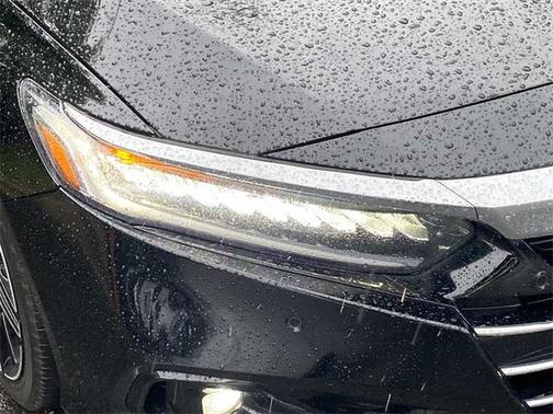 2022 Honda Accord Hybrid Touring