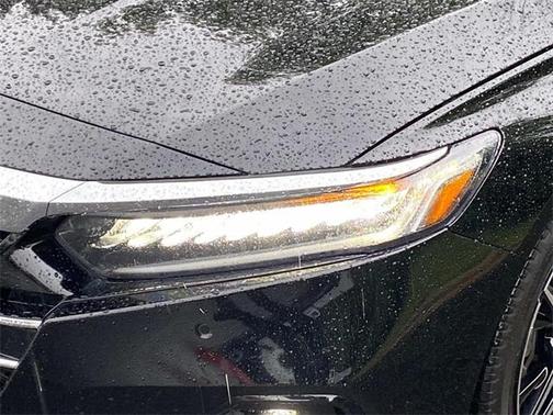 2022 Honda Accord Hybrid Touring