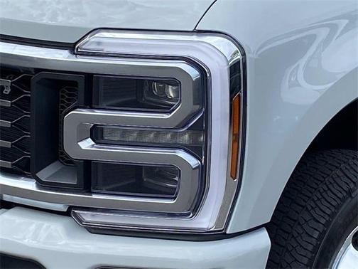 2026 Ford F-350 Platinum