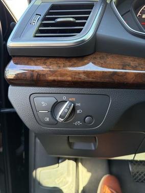 2018 Audi Q5 2.0T Premium Plus